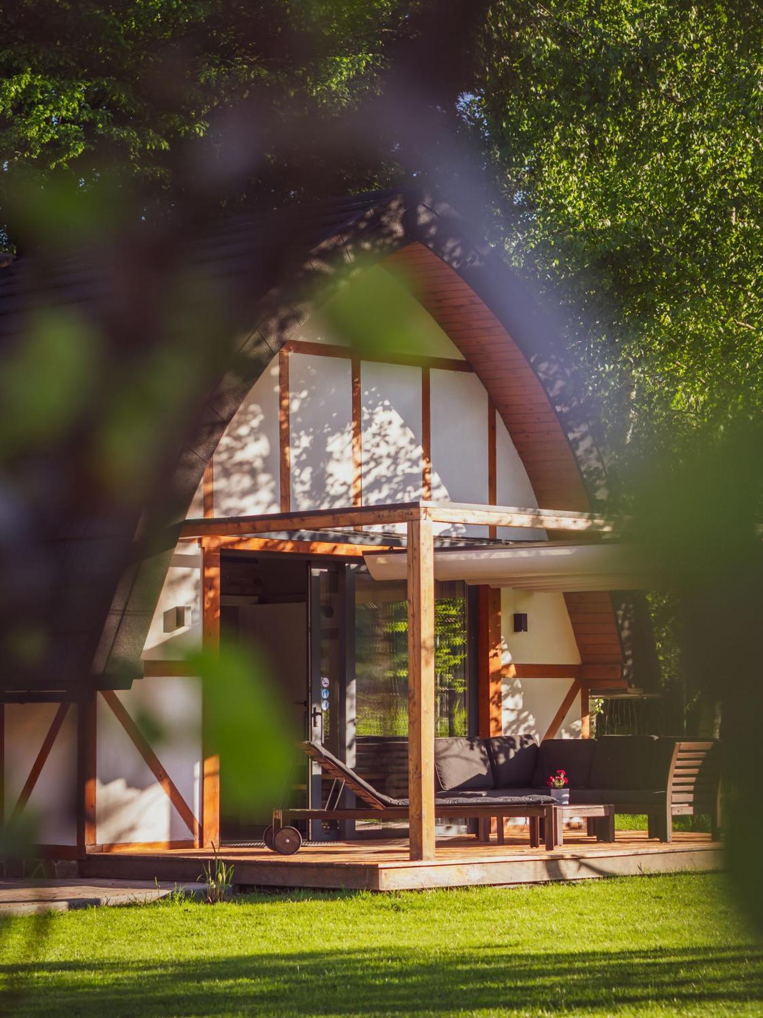 Sen I Wino, Domki Na Winnicy Ze Strefa Spa Zywiec Exterior photo